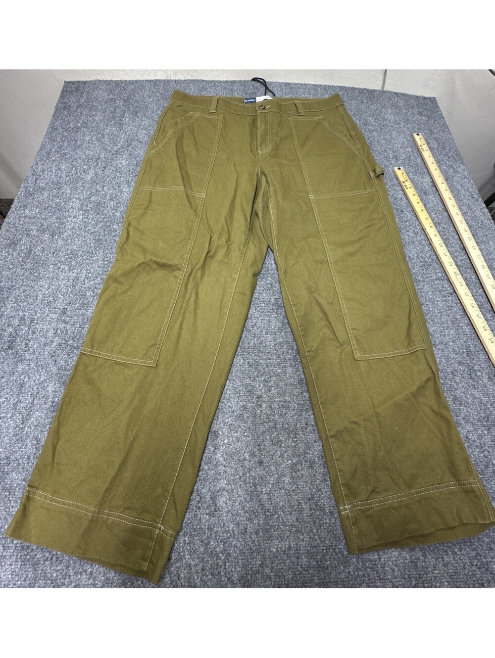 Old Navy  Women’s High Rise Utility Straight Satin Moss Color Size 18